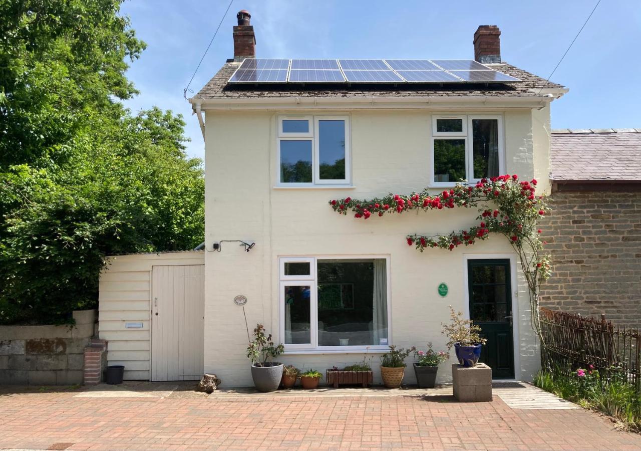Rose Cottage Dutlas Knighton  Extérieur photo