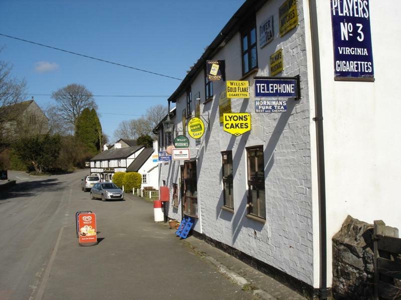 Rose Cottage Dutlas Knighton  Extérieur photo